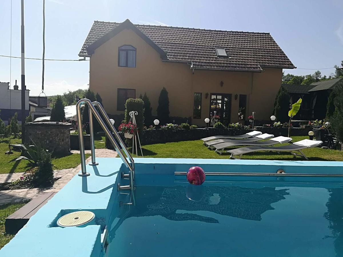 Casa De Vacanta Silvia Vărmaga Εξωτερικό φωτογραφία