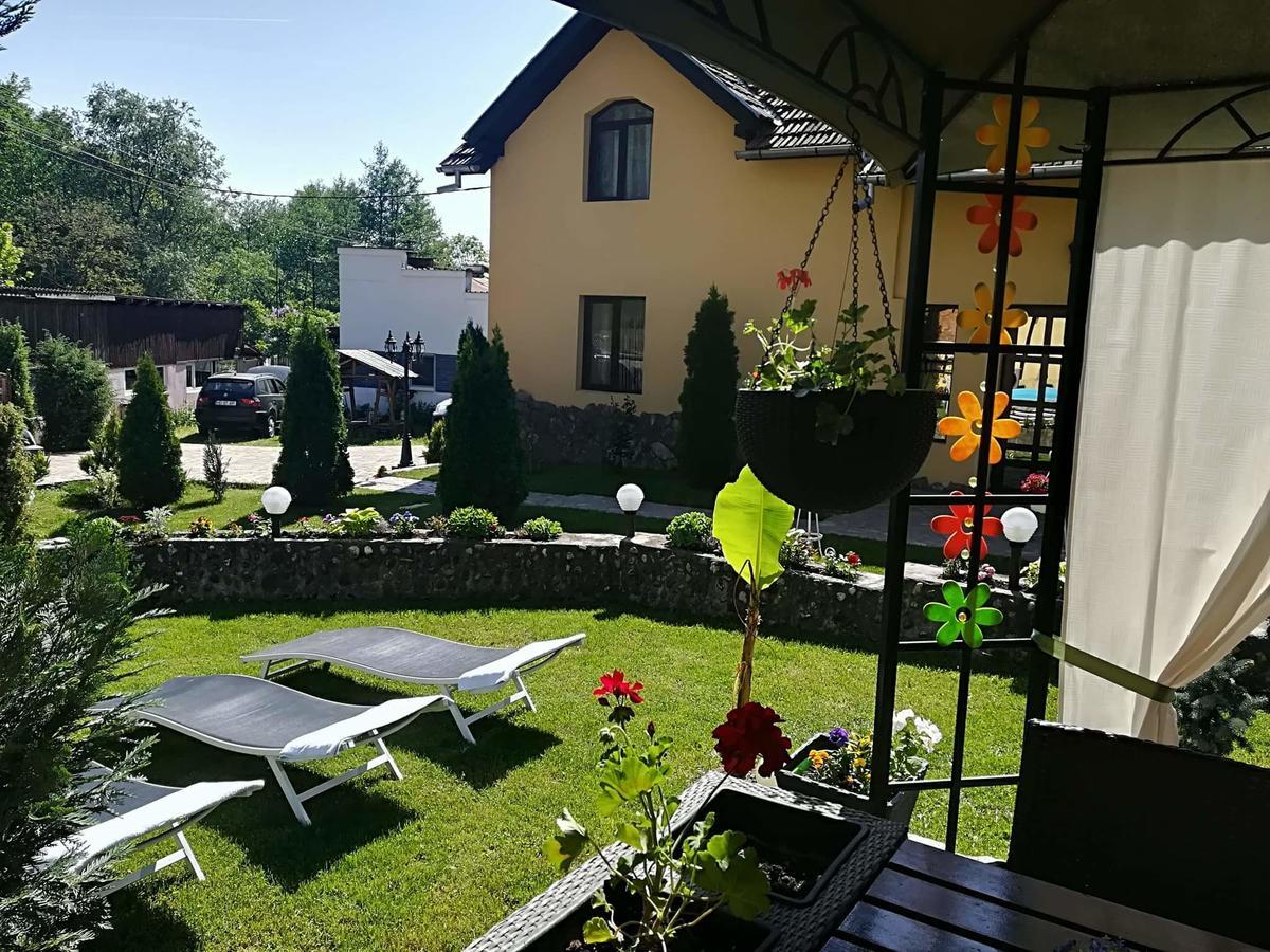 Casa De Vacanta Silvia Vărmaga Εξωτερικό φωτογραφία
